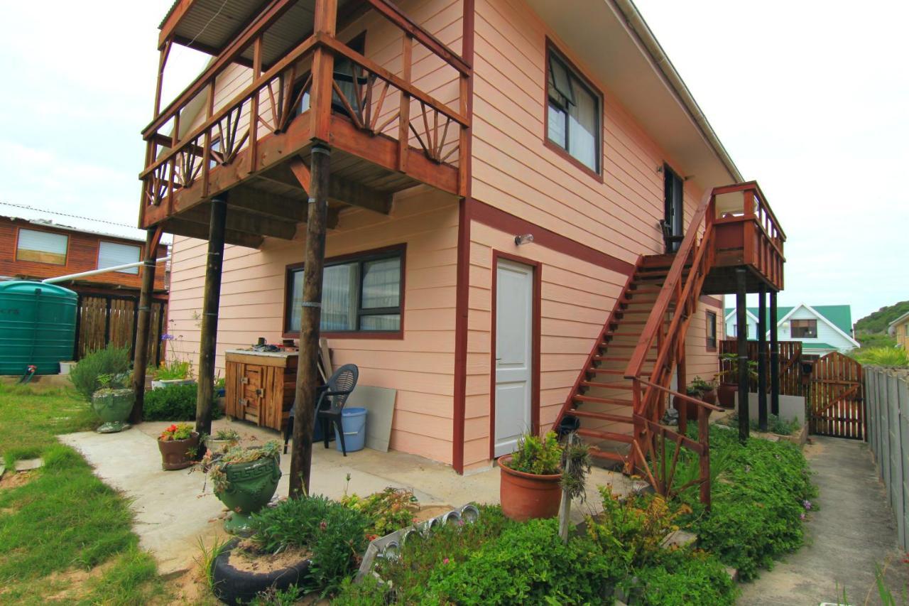 Sea & Lakes Self-Catering Wilderness Exterior photo